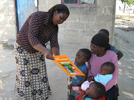 early-childhood-education-hiv-outreach3